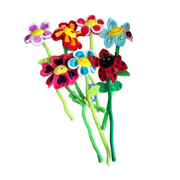 Toys 'R' Us Other - Toys R Us Animal Alley Vintage Plush Smiley Face Flowers & Ladybug Bundle